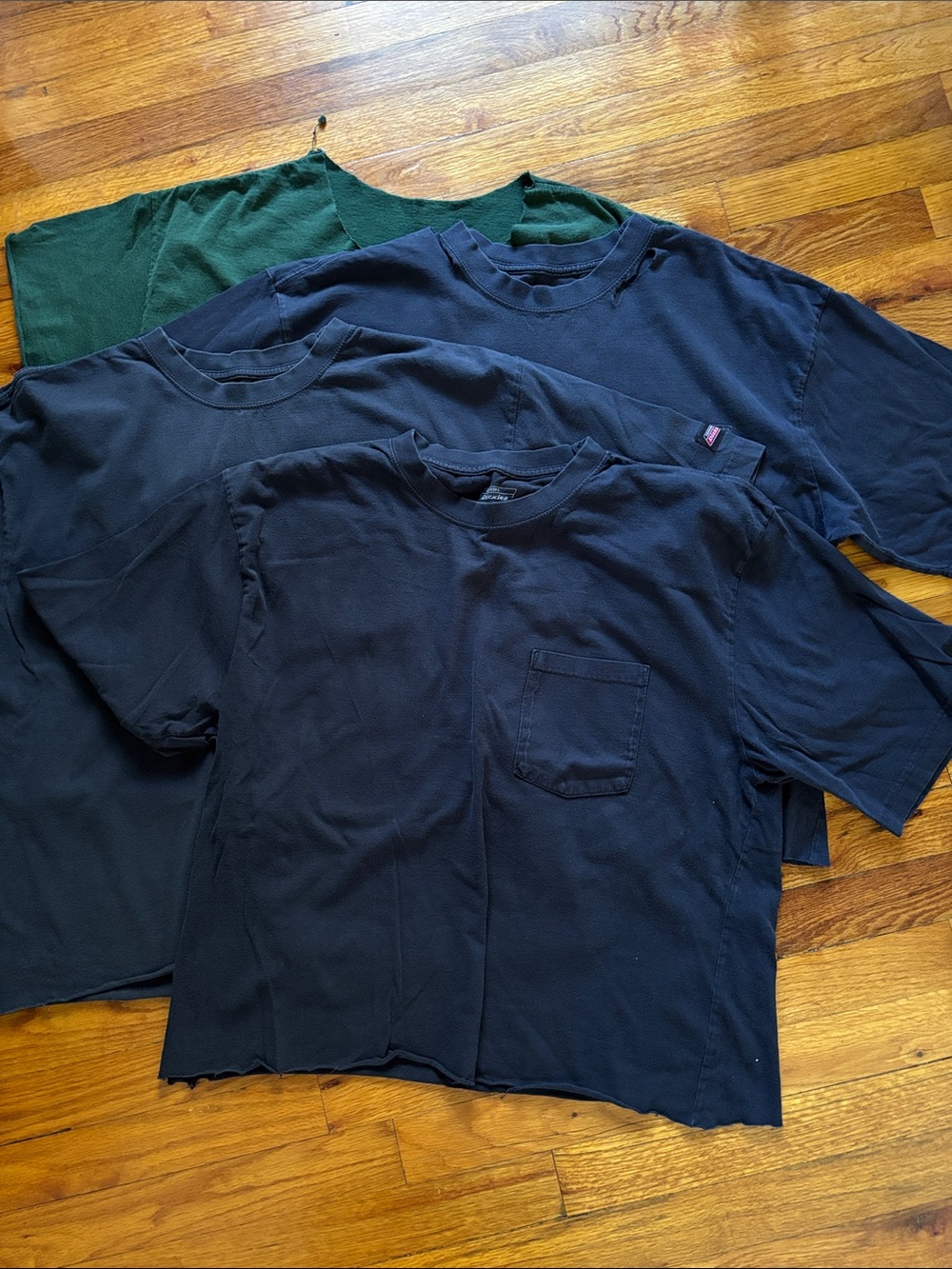 Bundle of 4 Dickies Navy Cropped Tees